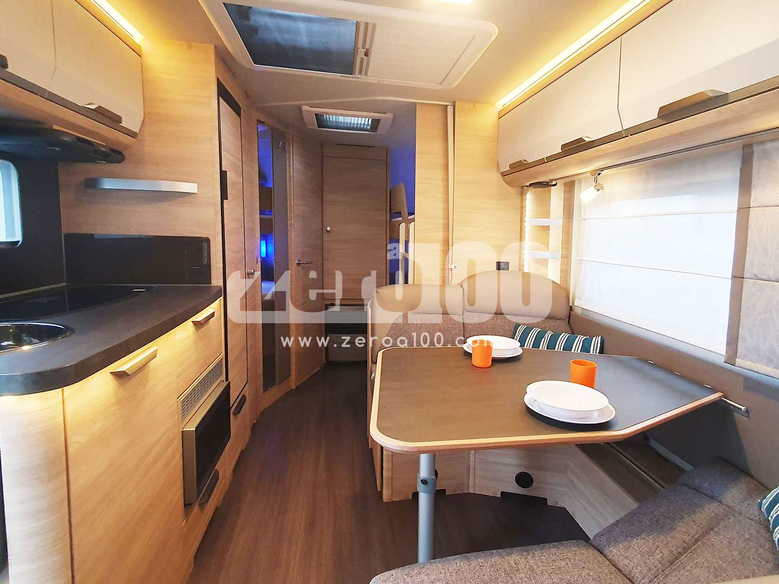 Caravan Knaus Sudwind 580 QS con Climatizzatore e Mover - immagine 11