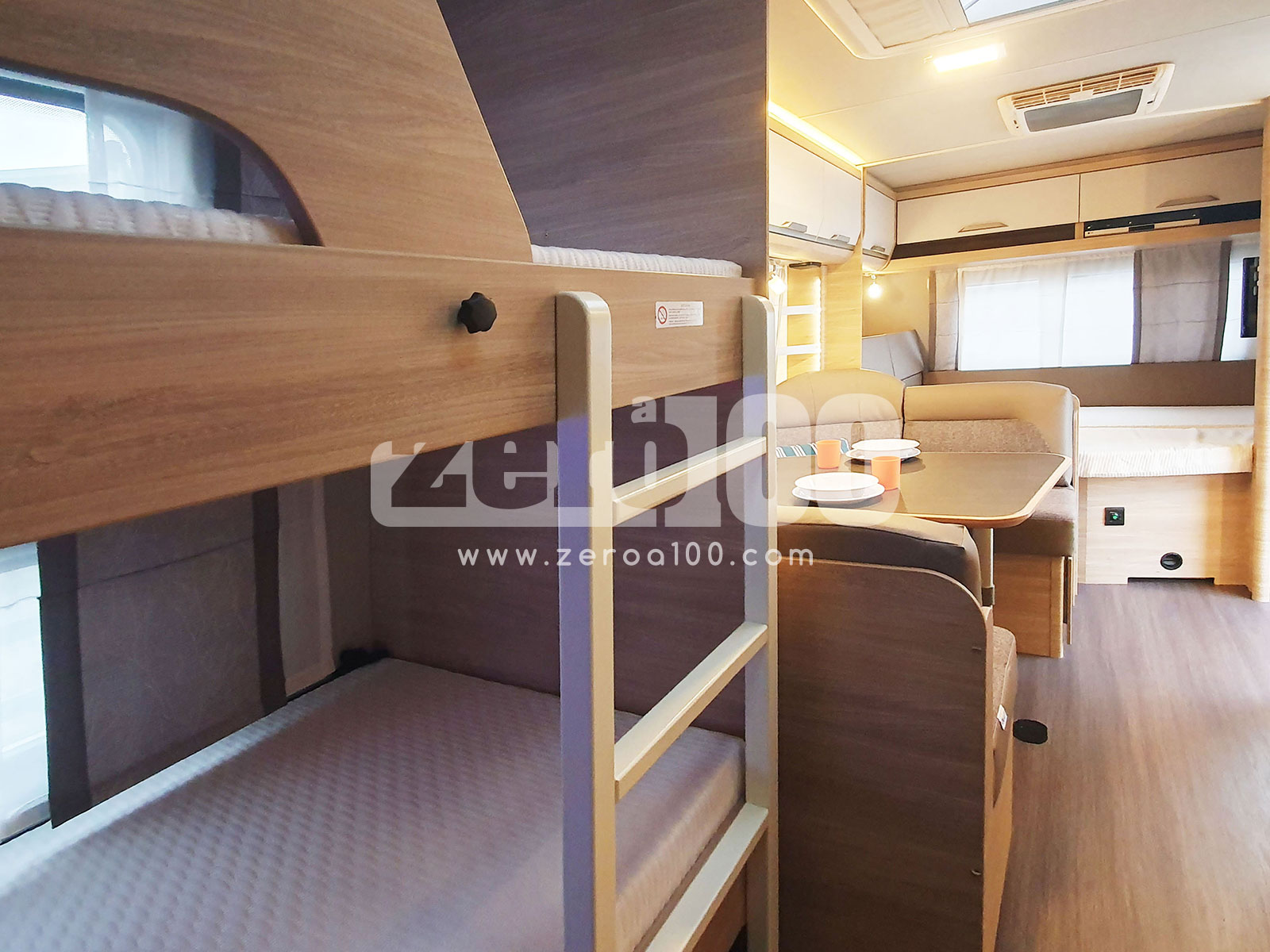 Caravan Knaus Sudwind 580 QS con Climatizzatore e Mover - immagine 17