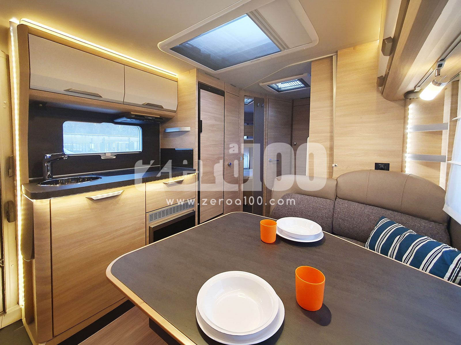 Caravan Knaus Sudwind 580 QS con Climatizzatore e Mover - immagine 19