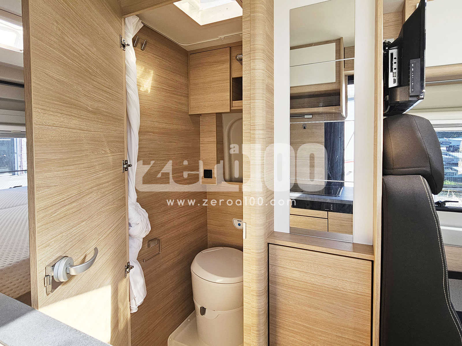 Camper Van Furgonato Possl Roadcar 600 - immagine 28