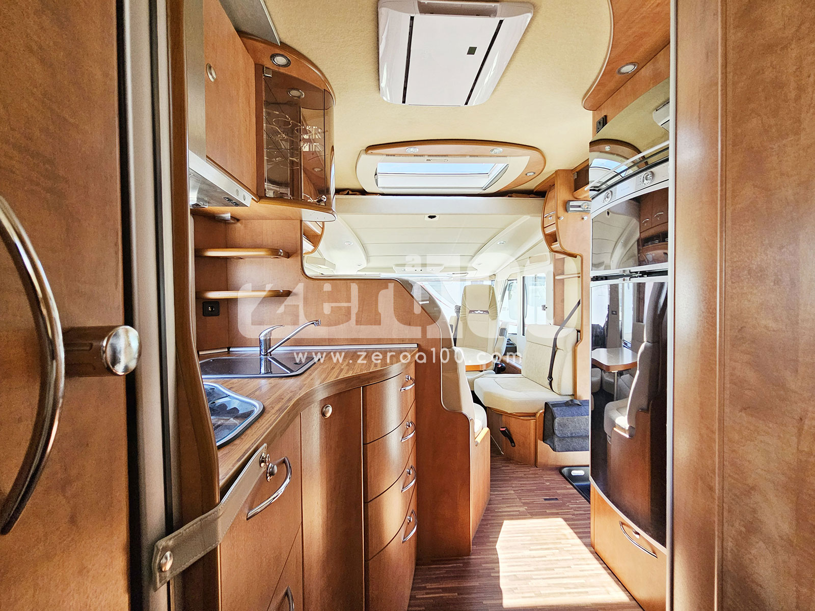 Motorhome Carthago Chic C-Line I 42 - immagine 23