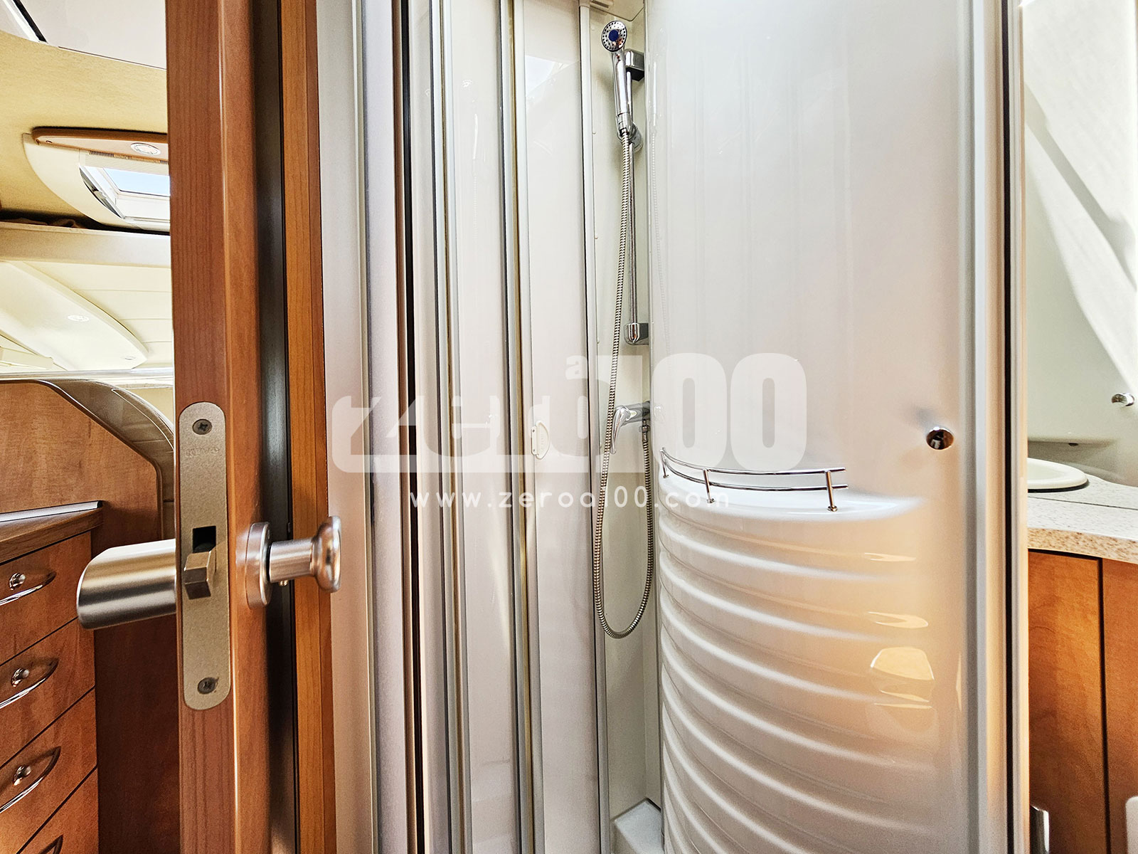 Motorhome Carthago Chic C-Line I 42 - immagine 34