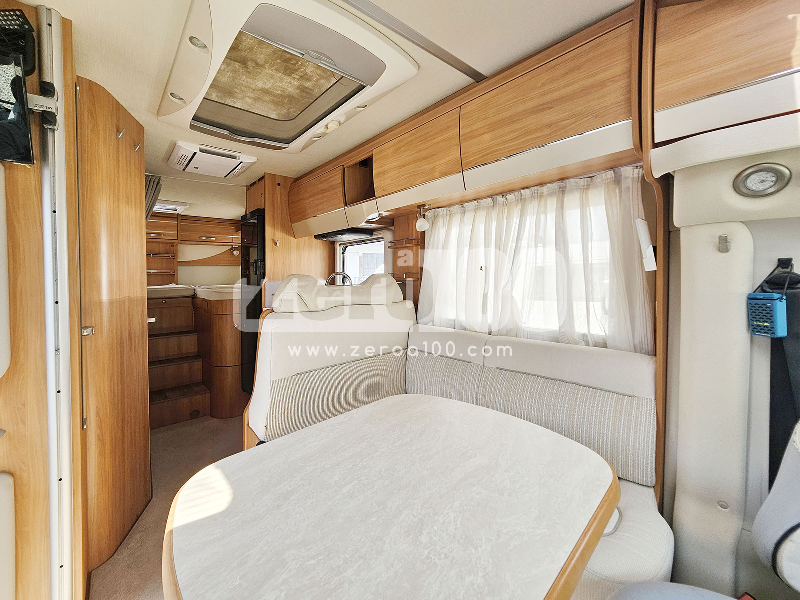 Camper Semintegrale Hymer T 588 SL - immagine 18