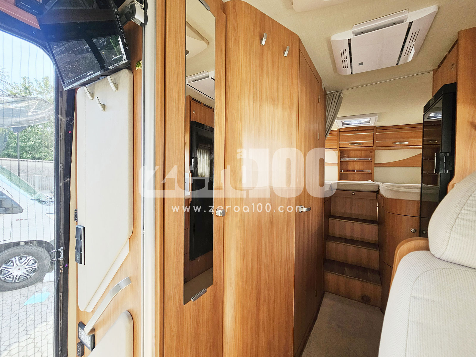 Camper Semintegrale Hymer T 588 SL - immagine 21