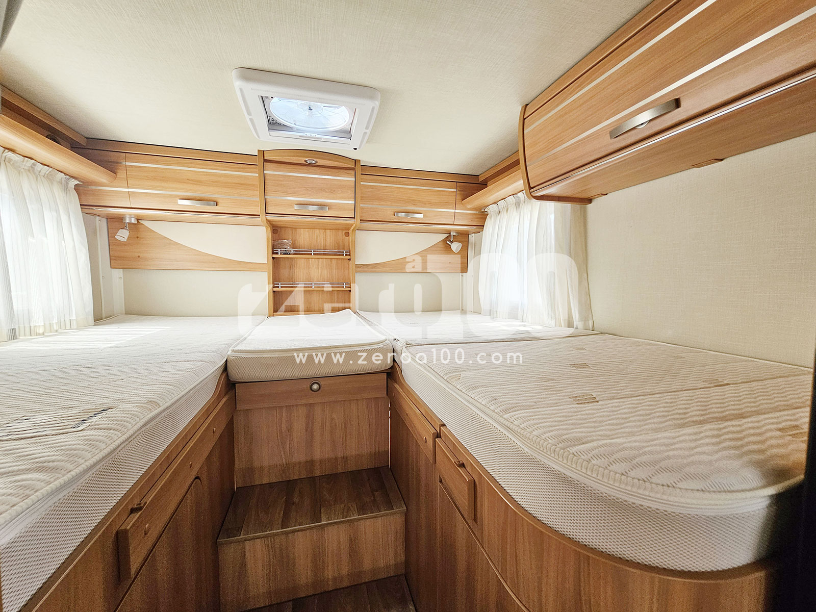 Camper Semintegrale Hymer T 588 SL - immagine 23