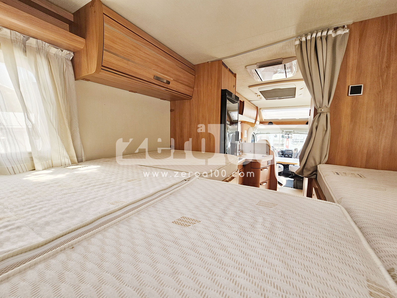 Camper Semintegrale Hymer T 588 SL - immagine 25