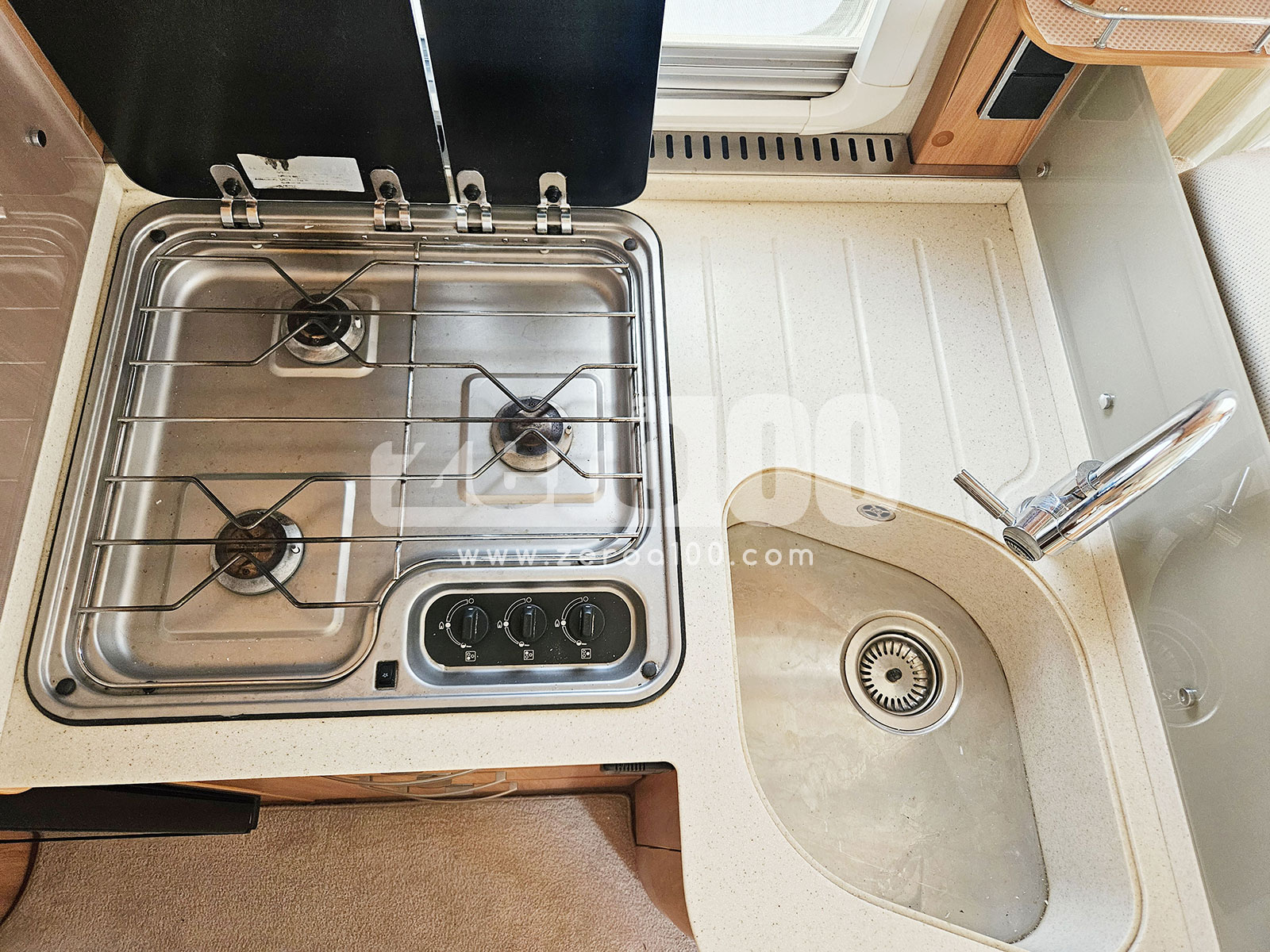 Camper Semintegrale Hymer T 588 SL - immagine 31