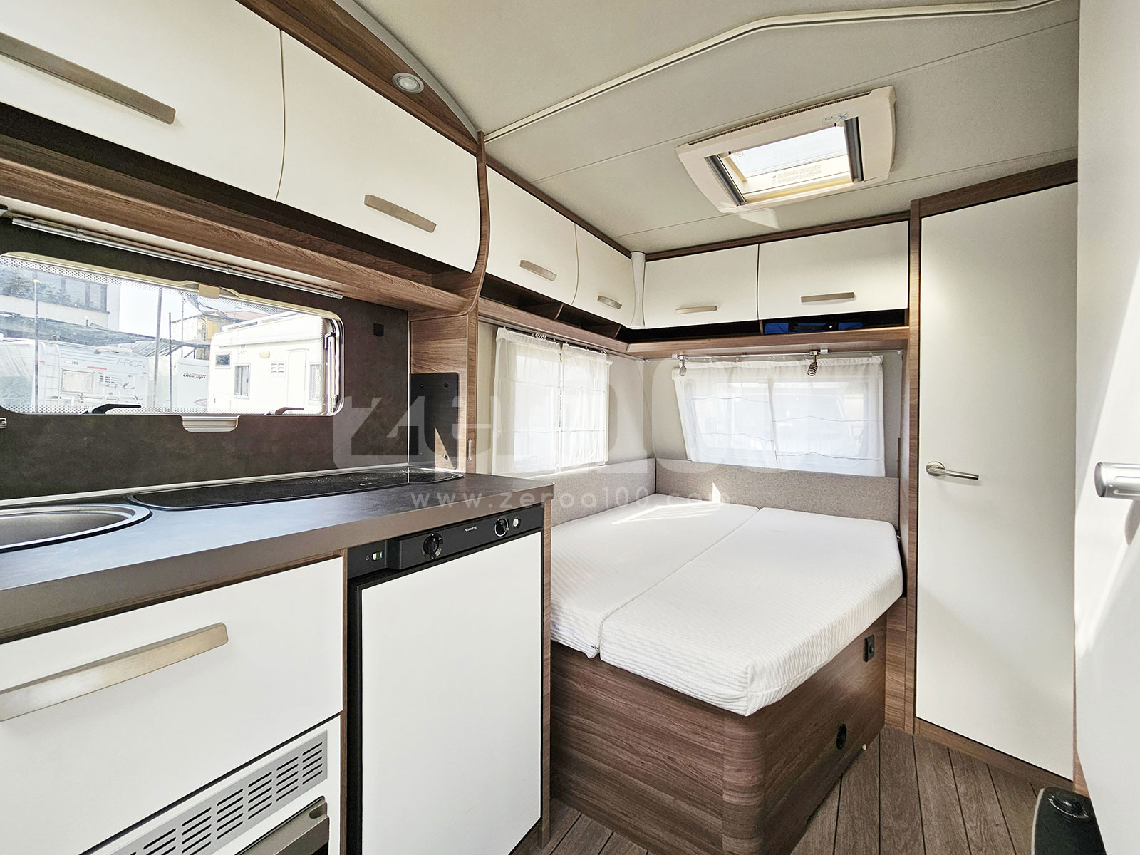 Caravan Knaus Sport 450 FU Silver Selection - immagine 12
