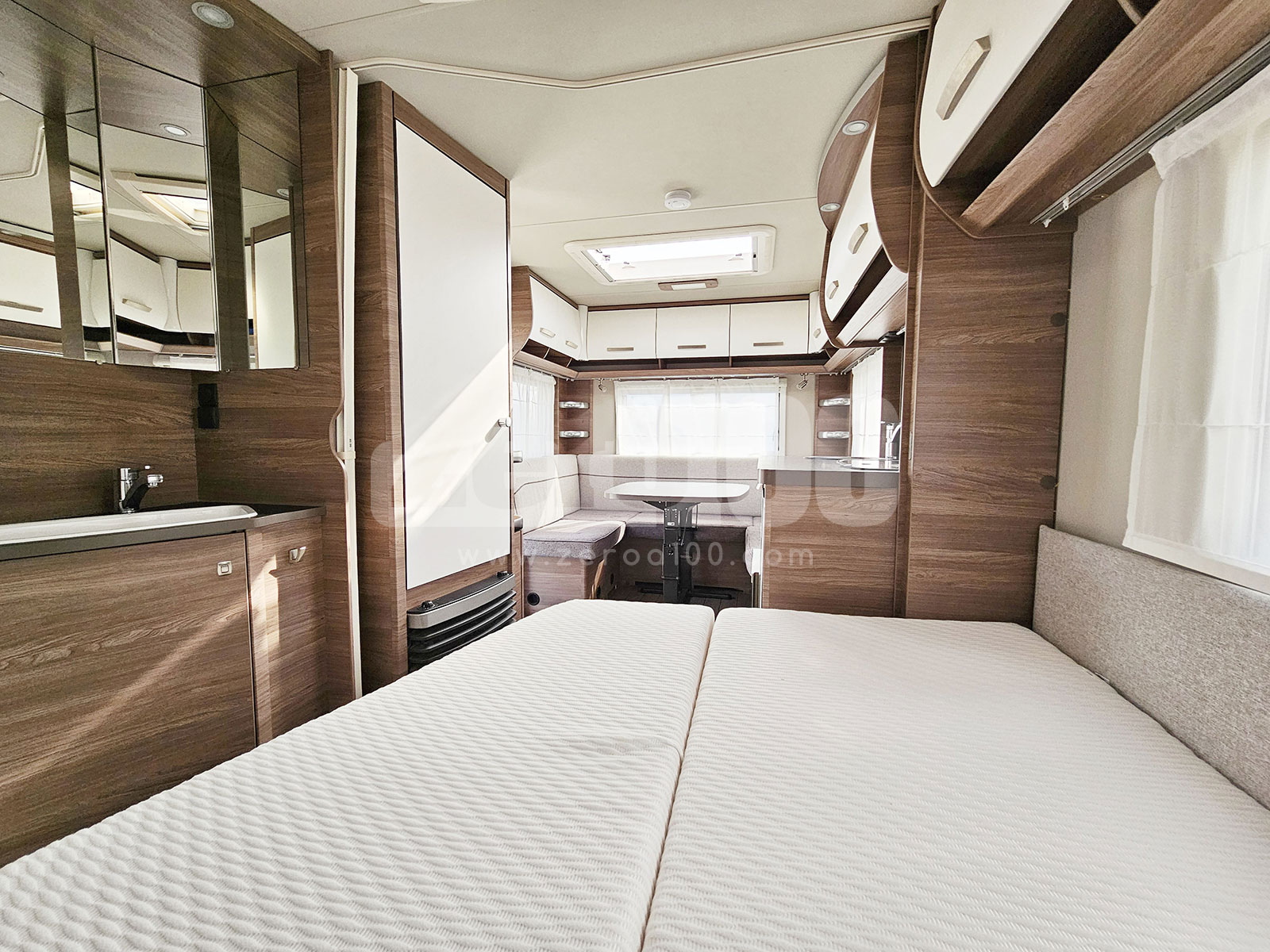 Caravan Knaus Sport 450 FU Silver Selection - immagine 17