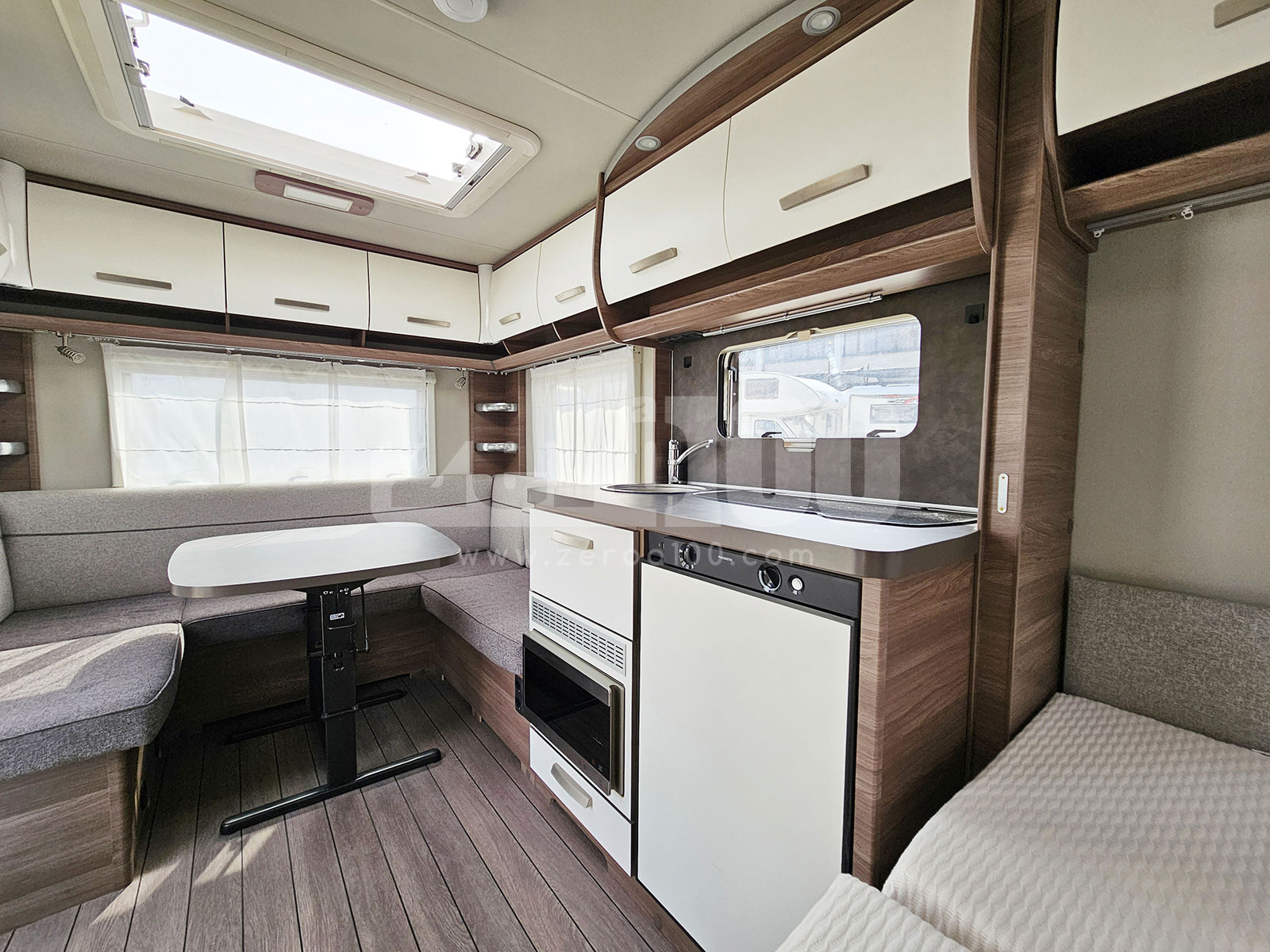 Caravan Knaus Sport 450 FU Silver Selection - immagine 18