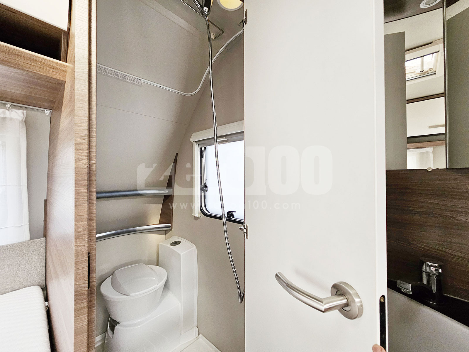Caravan Knaus Sport 450 FU Silver Selection - immagine 25