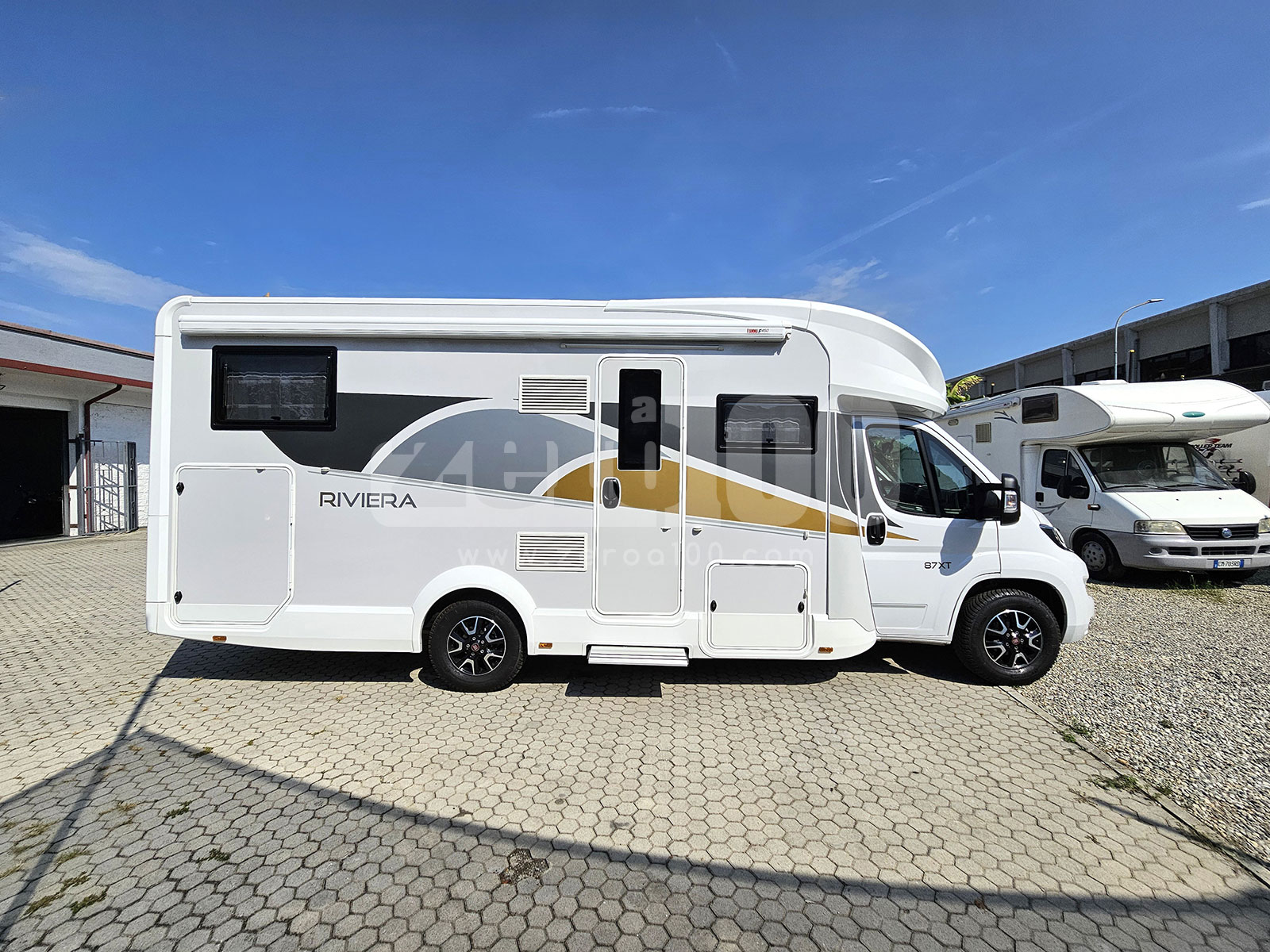 Camper Semintegrale C.I. Riviera 87 XT - immagine 9