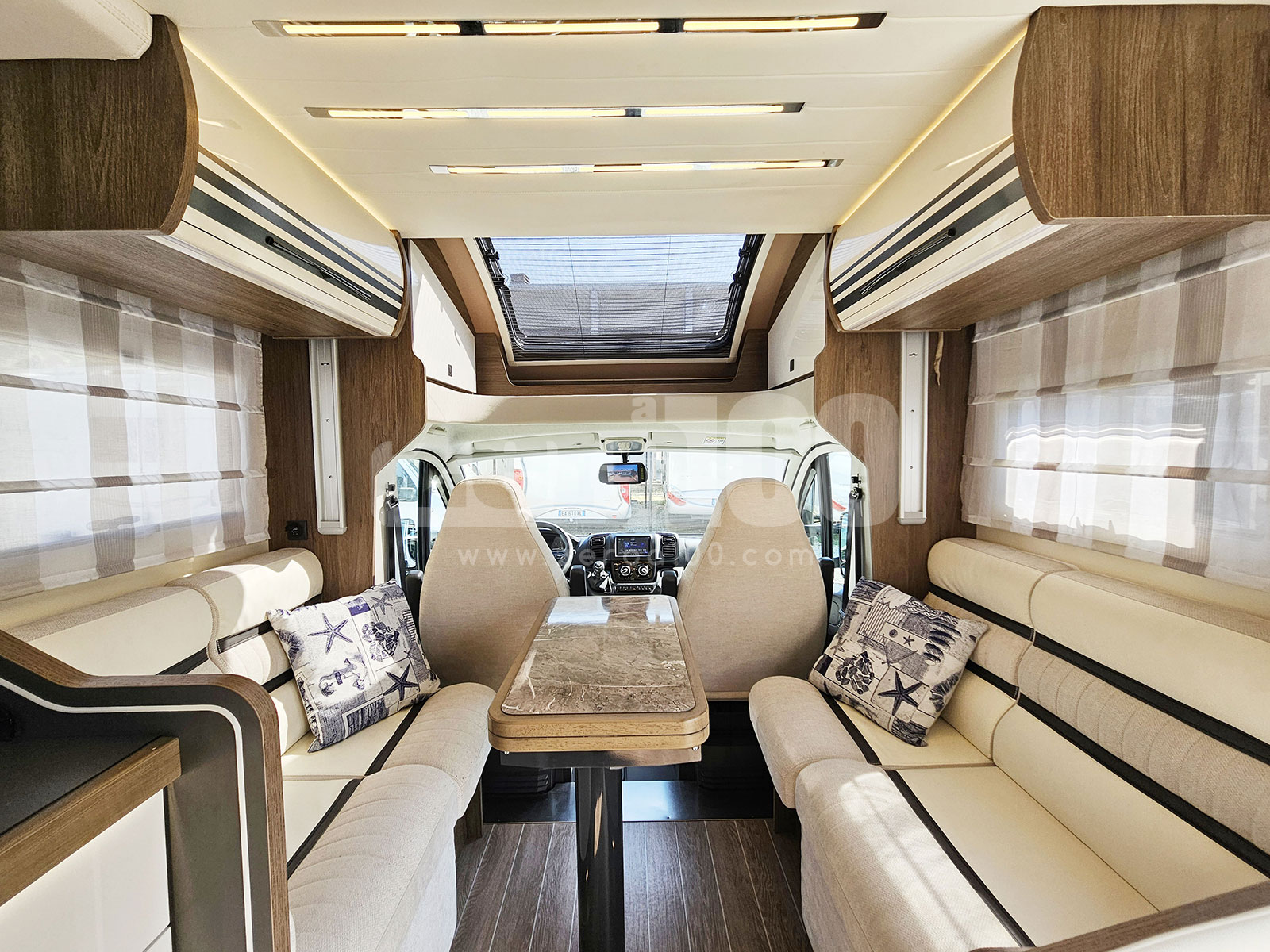 Camper Semintegrale C.I. Riviera 87 XT - immagine 13