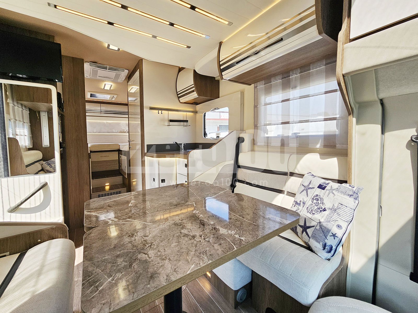 Camper Semintegrale C.I. Riviera 87 XT - immagine 17