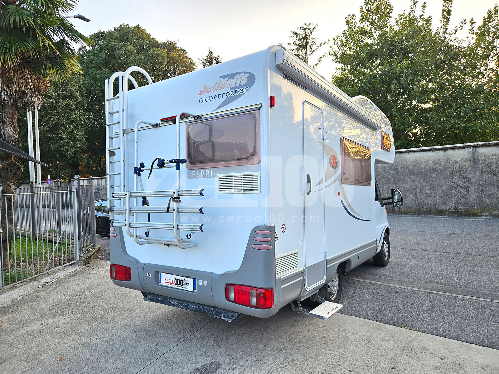 Camper Mansardato Dethleffs Globetrotter Esprit - immagine 8