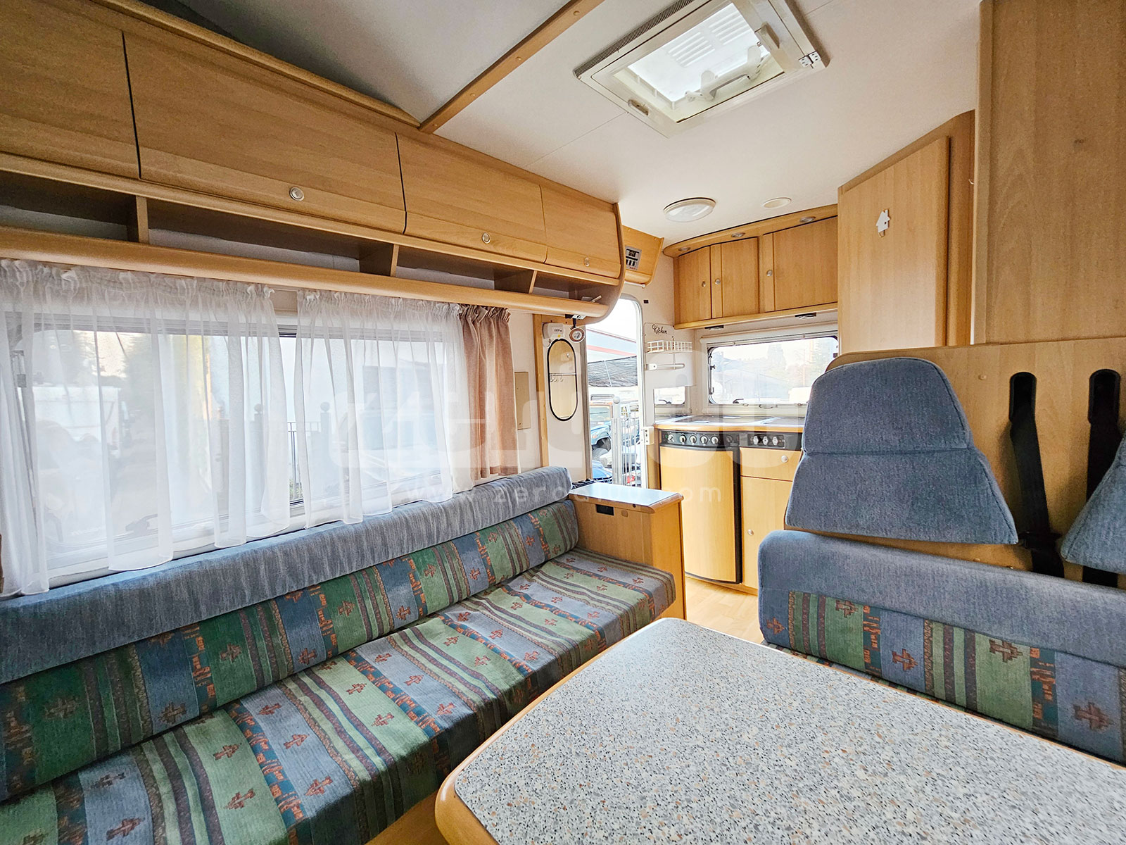 Camper Mansardato Dethleffs Globetrotter Esprit - immagine 14