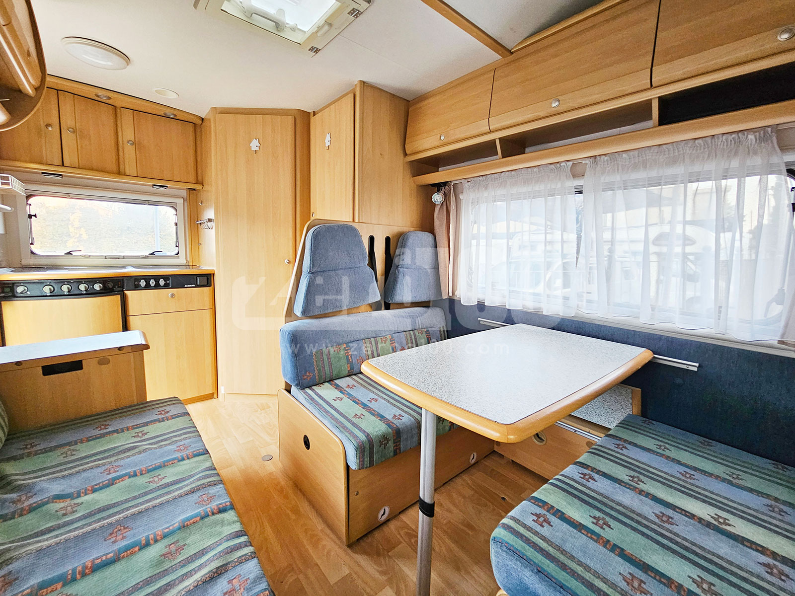 Camper Mansardato Dethleffs Globetrotter Esprit - immagine 19