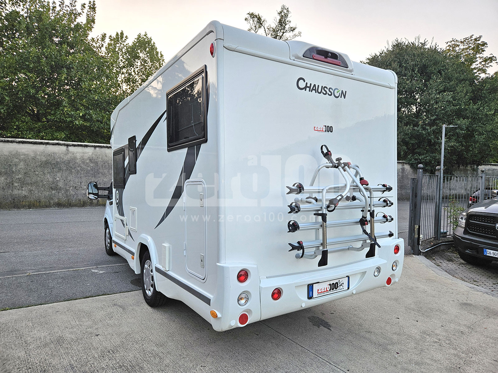 Camper Semintegrale Chausson Flash 634 con EFOY - immagine 6