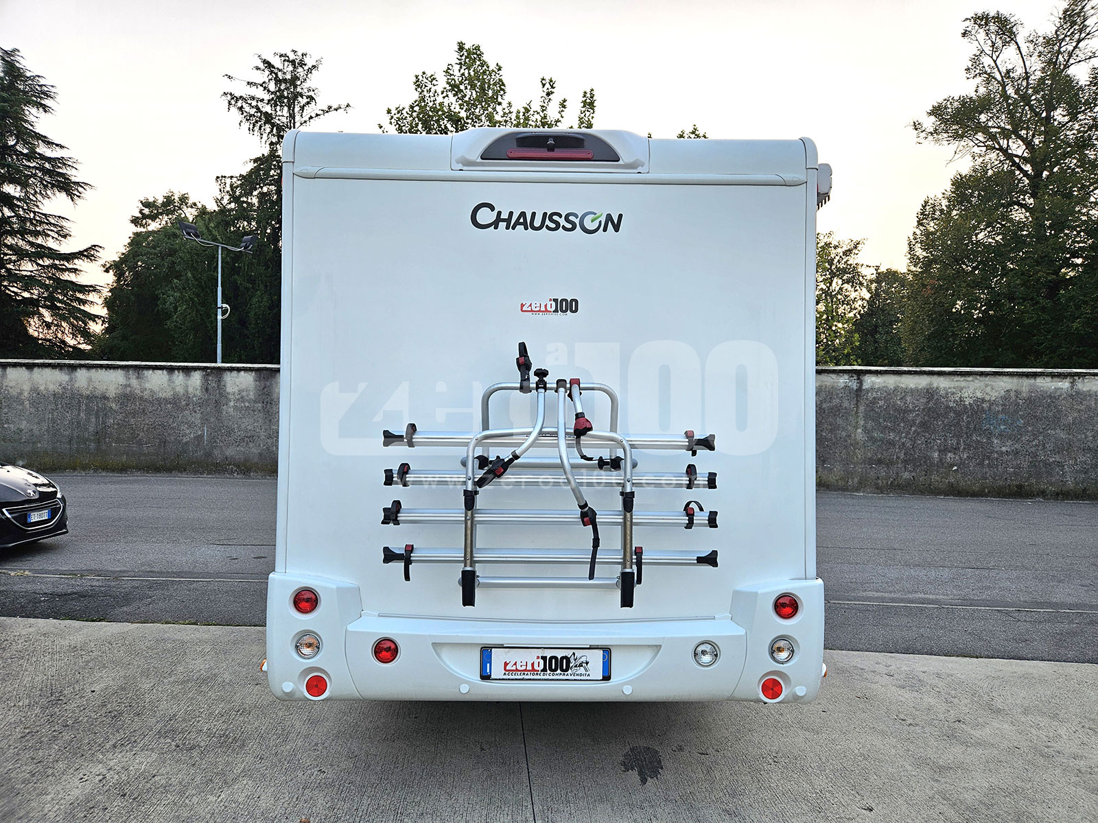 Camper Semintegrale Chausson Flash 634 con EFOY - immagine 7