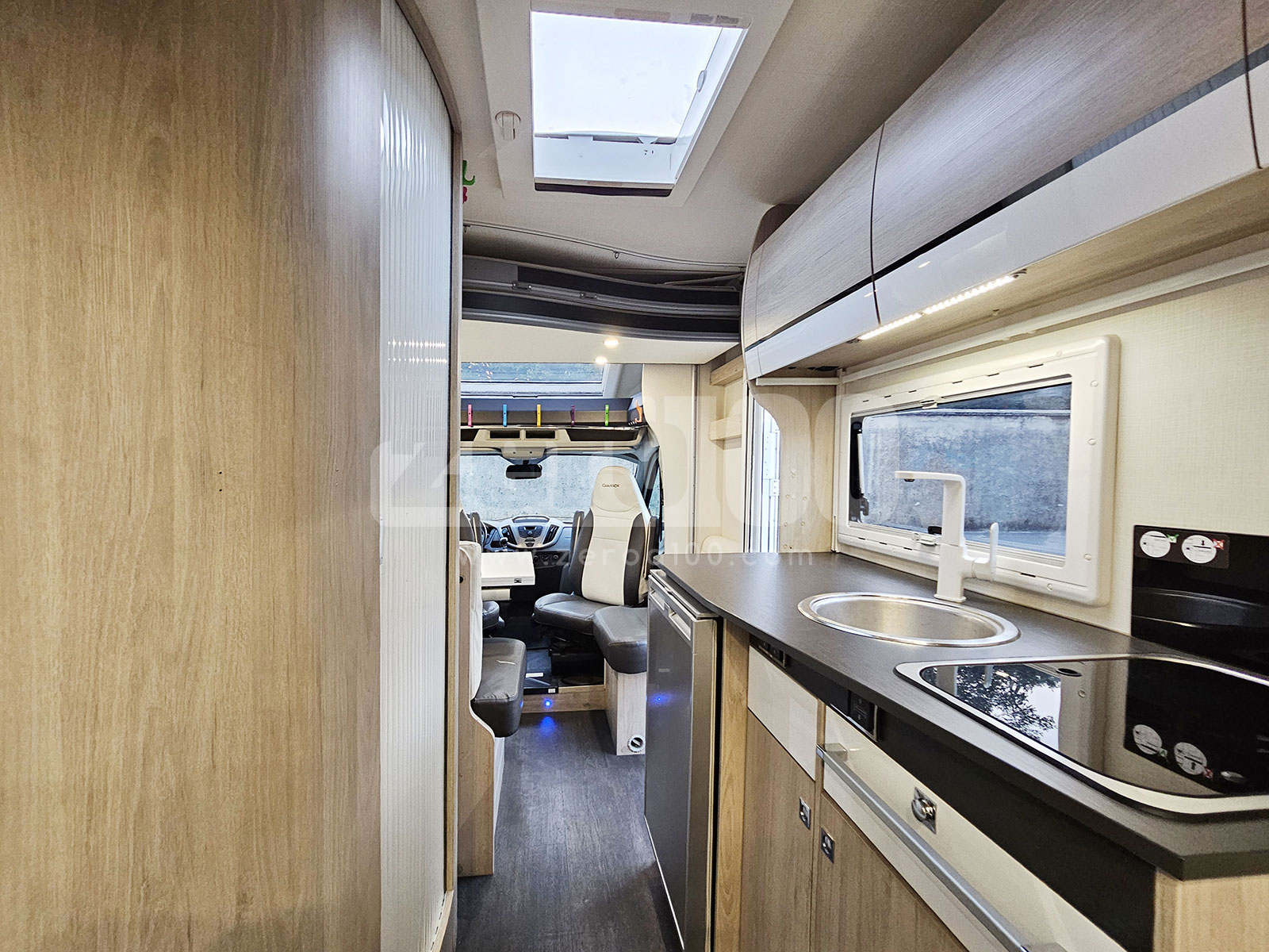 Camper Semintegrale Chausson Flash 634 con EFOY - immagine 24