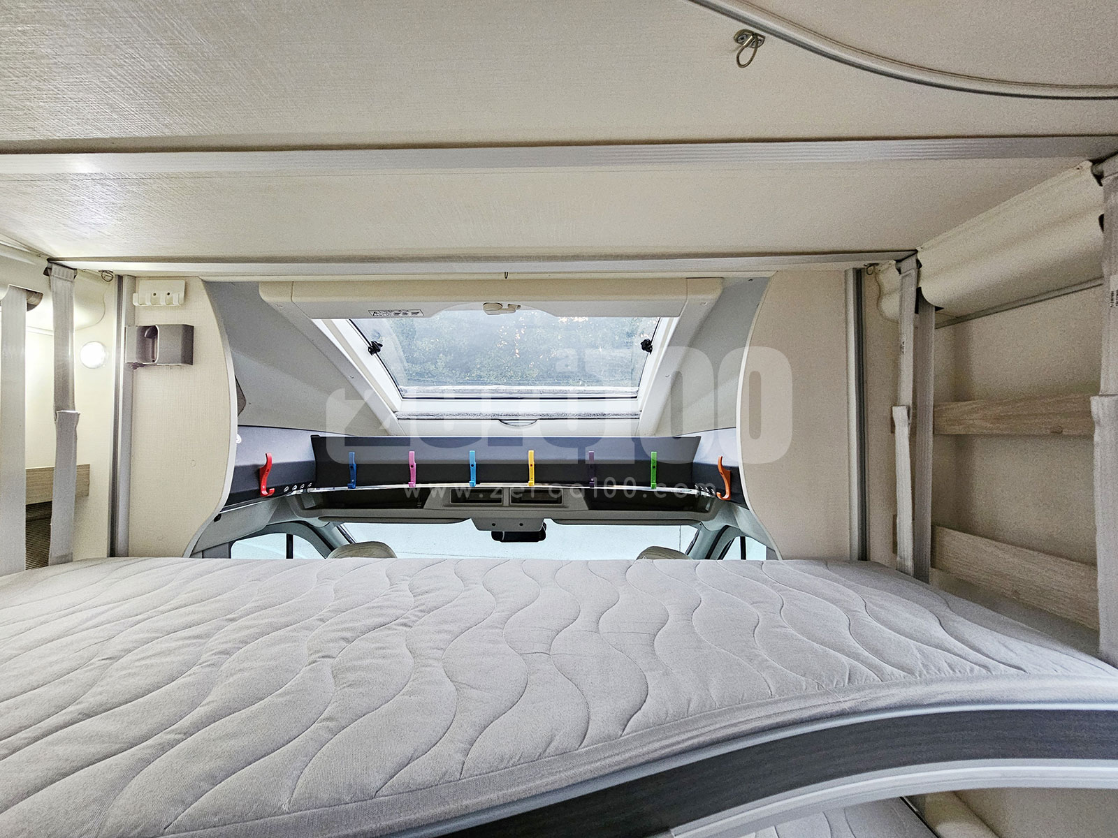 Camper Semintegrale Chausson Flash 634 con EFOY - immagine 26