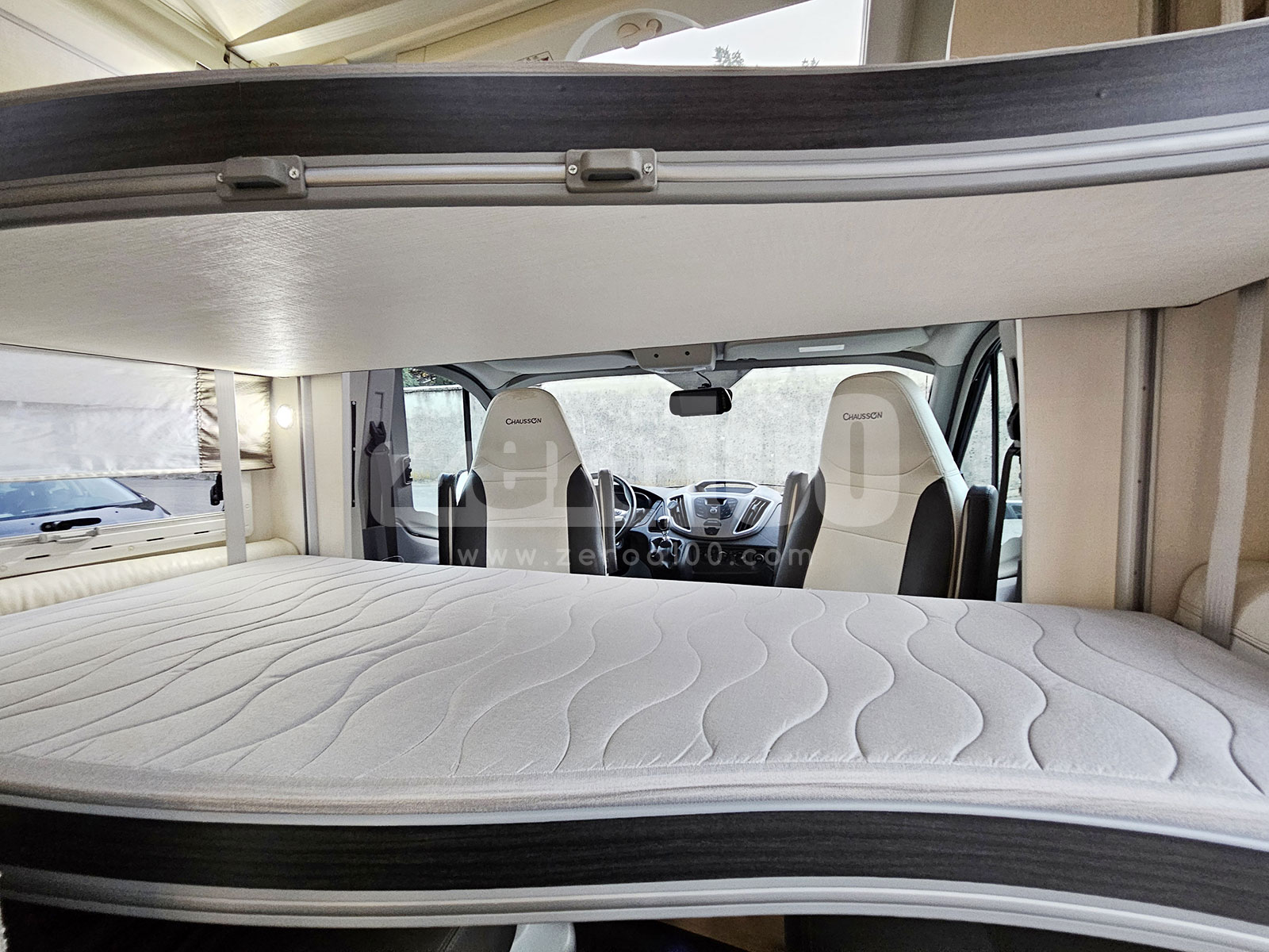 Camper Semintegrale Chausson Flash 634 con EFOY - immagine 27