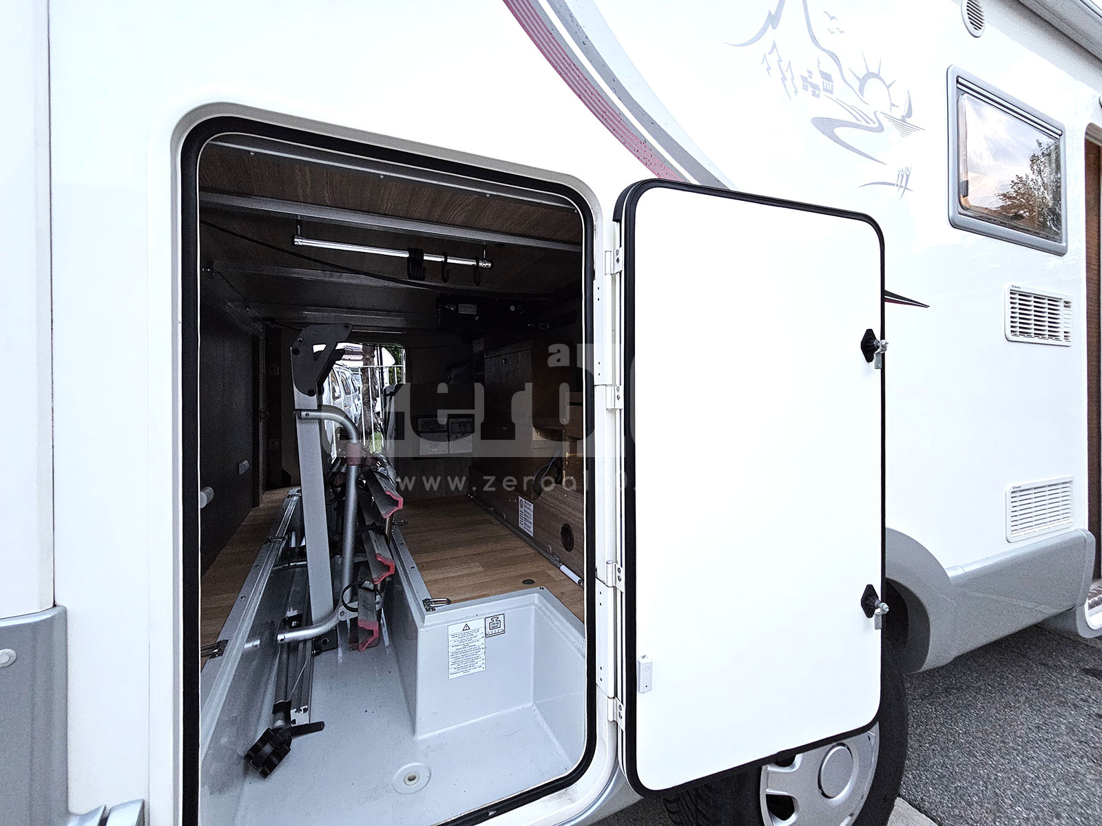 Camper motorhome Rapido 803F 5.99 M - immagine 10