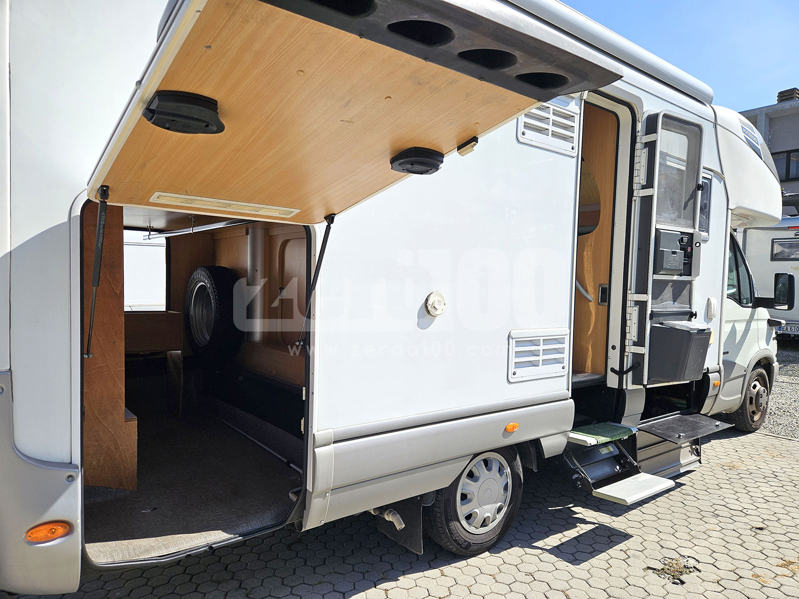 Camper Mansardato Laika Kreos 3001 - immagine 11