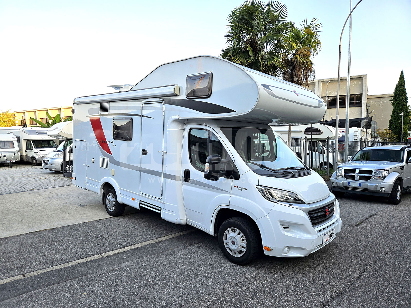 Camper Mansardato Burstner Lyseo A660 - immagine 2