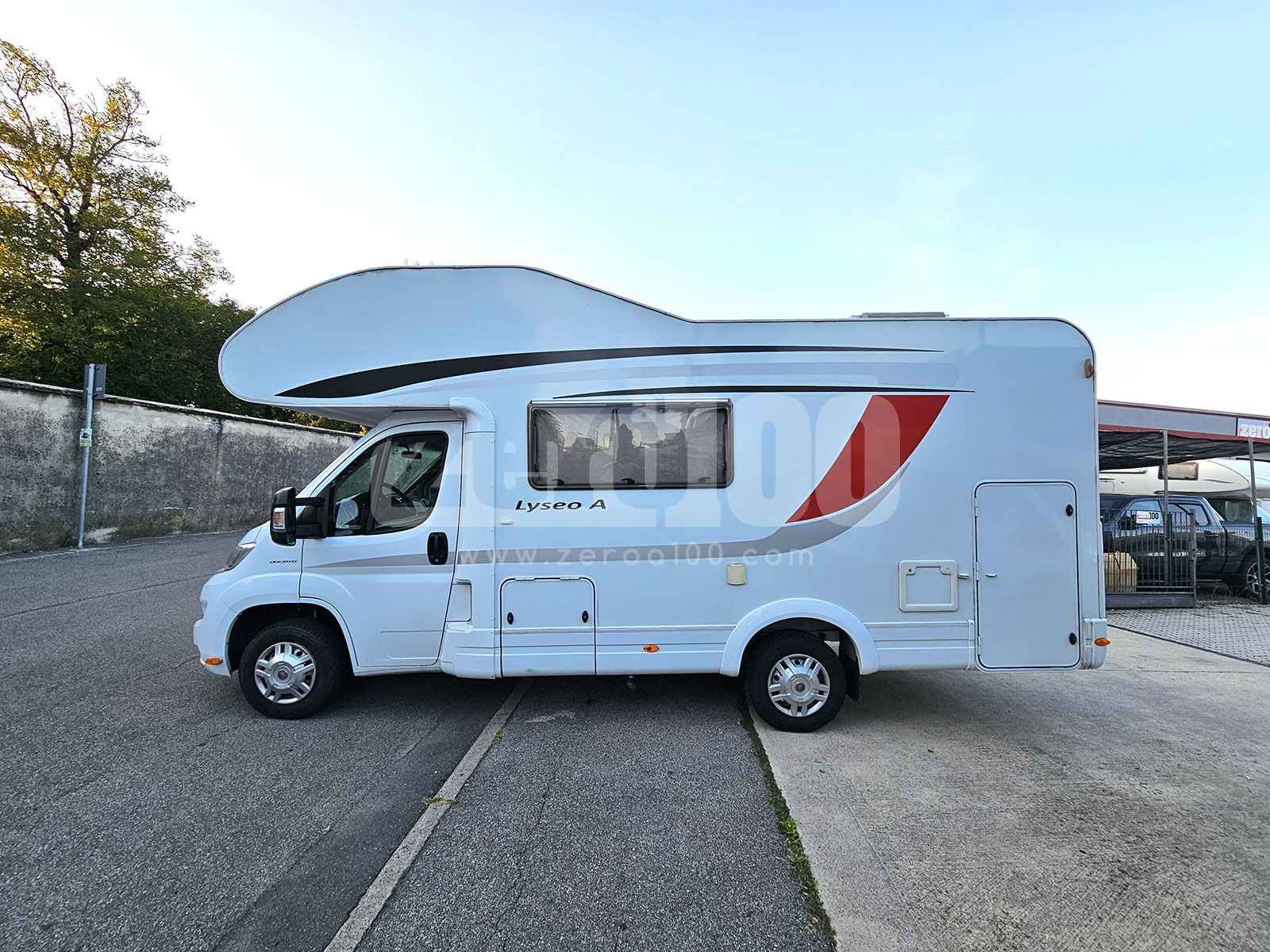 Camper Mansardato Burstner Lyseo A660 - immagine 5