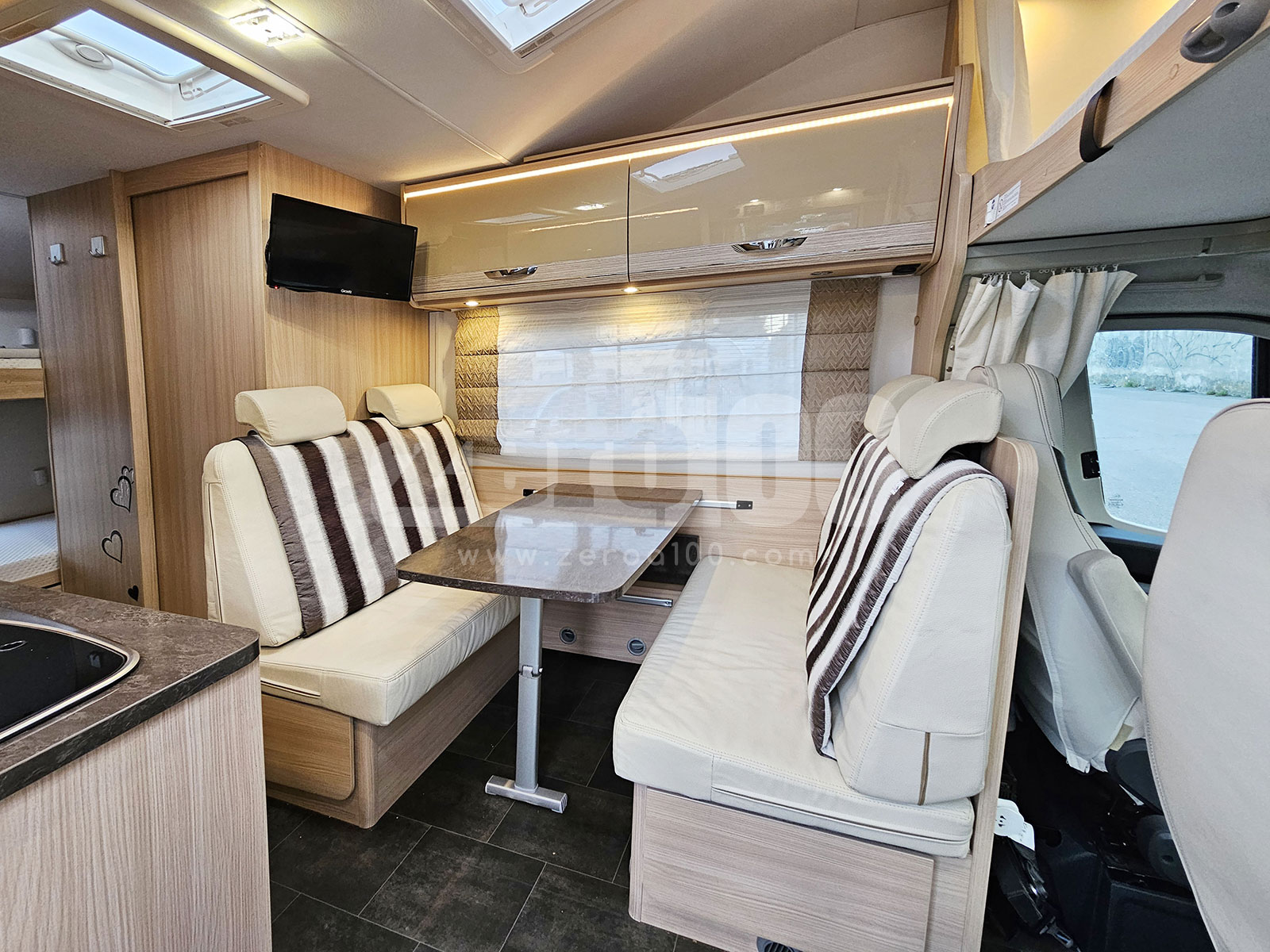 Camper Mansardato Burstner Lyseo A660 - immagine 11