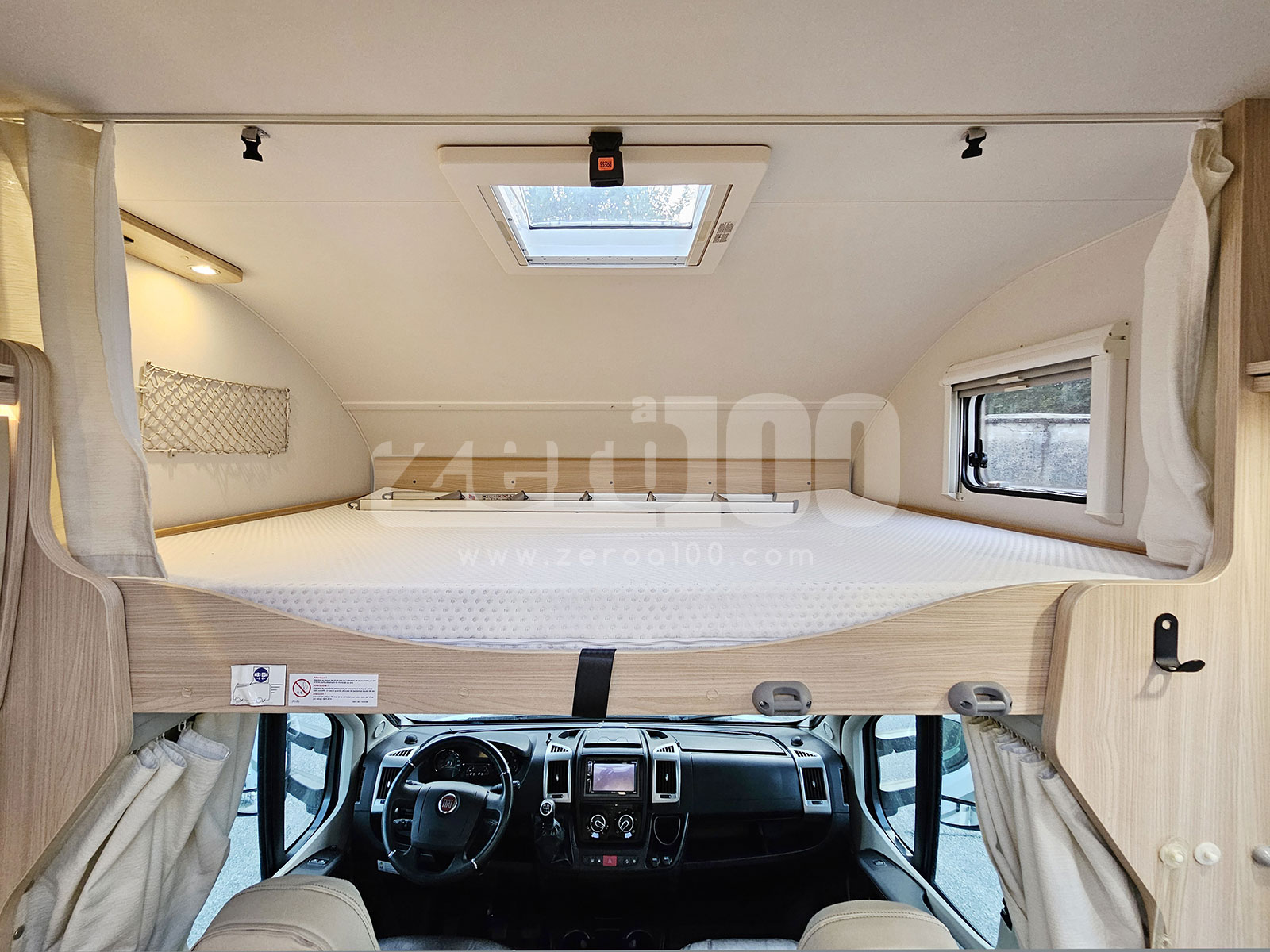 Camper Mansardato Burstner Lyseo A660 - immagine 22