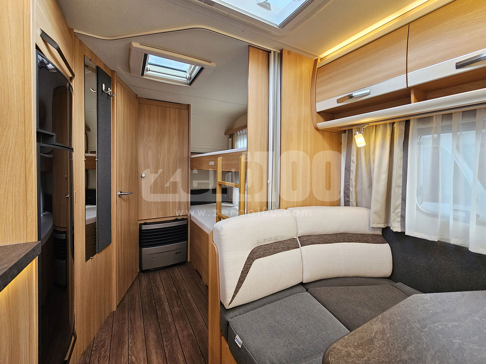 Caravan Knaus Sudwind 580 QS Silver Selection - immagine 13