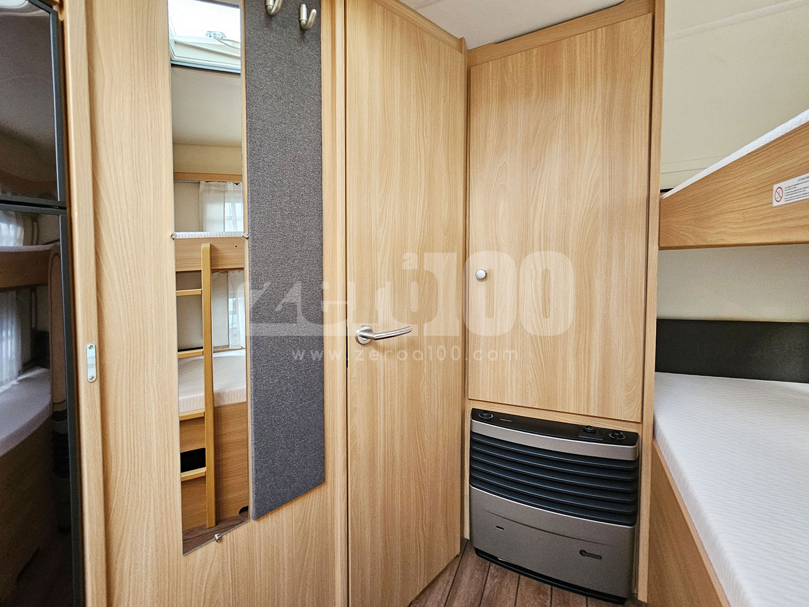 Caravan Knaus Sudwind 580 QS Silver Selection - immagine 16